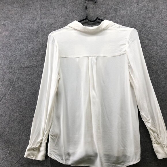 Aritizia Wilfred White Button Up Blouse Womens S Long Sleeve Viscose - Picture 2 of 9